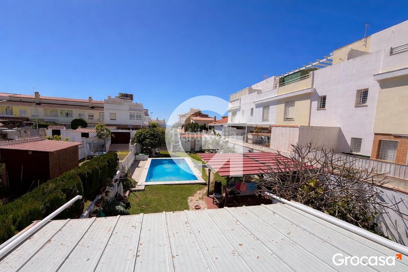 Foto 9944e9e1-8346-45f4-b44c-83535069f8c8. Casa amb aparcament piscina a Añoreta Baja Rincón de la Victoria