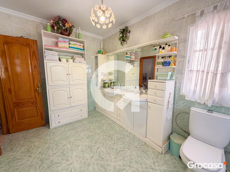 Foto 9a7dd15f-a9b4-4b3a-a2fd-21f772d419a9. Casa amb aparcament piscina a Añoreta Baja Rincón de la Victoria
