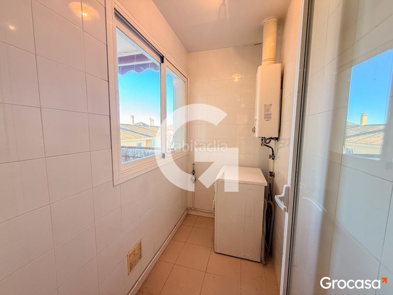 Foto 56a62ef0-0077-4bc5-80d8-de3f2e6b1e8d. Pis amb aparcament piscina a Caleta de Velez