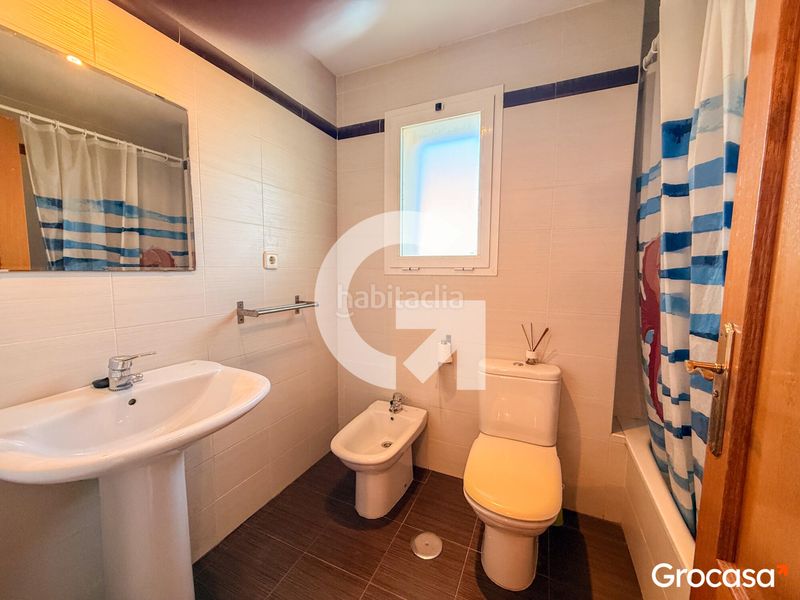 Foto ed6067e2-e01c-456a-b279-30c6e0d4972a. Pis amb aparcament piscina a Caleta de Velez