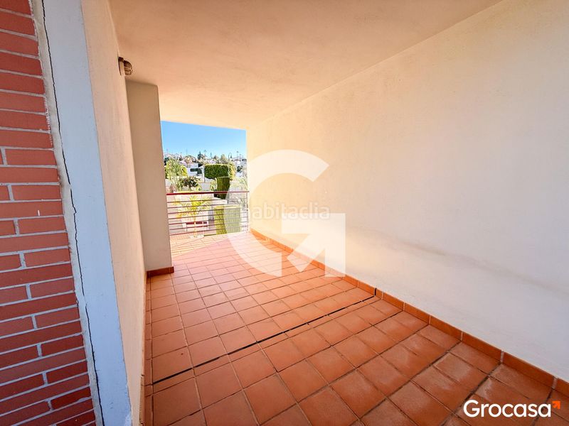 Foto f8b8fa24-1f0e-4627-9136-fe23cec85c04. Pis amb aparcament piscina a Caleta de Velez