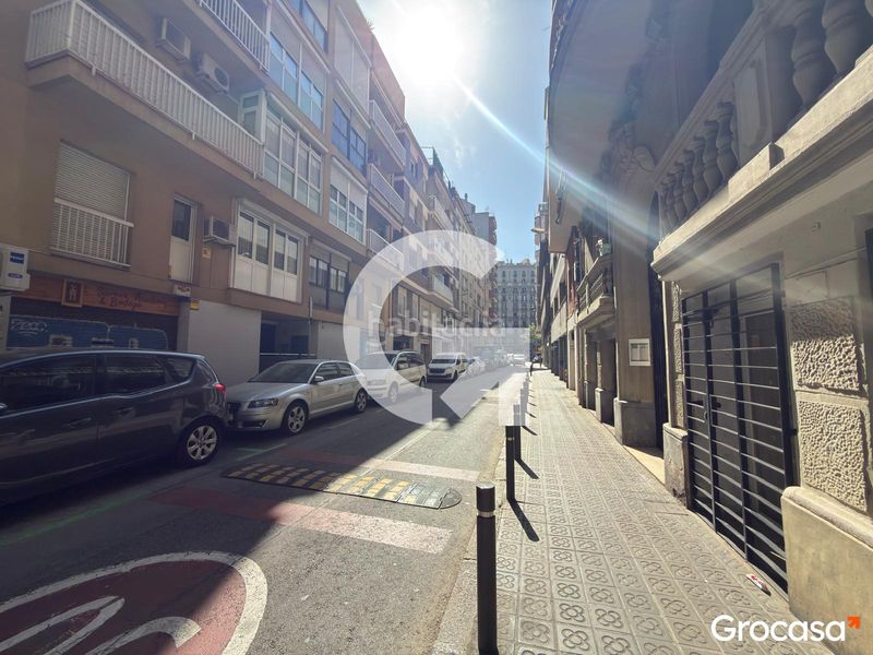 Foto 3620515d-9c9d-4f9e-8d36-69476e0dc1c2. Pis a Hostafrancs Barcelona