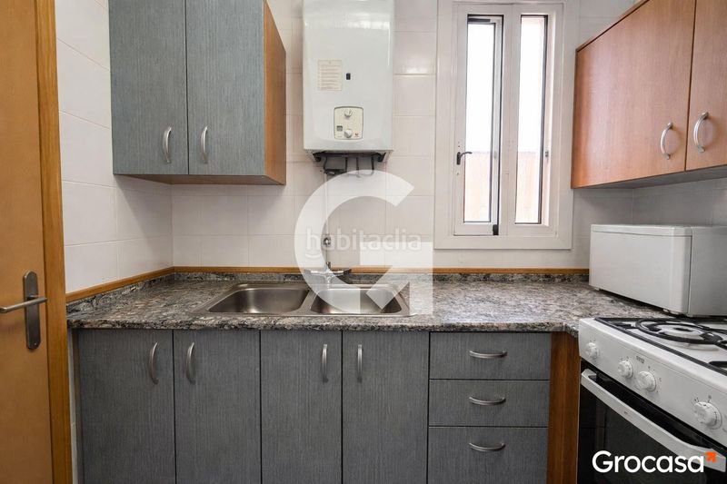 Foto 6660f526-d810-4a06-b8d0-68788ea2bb46. Pis a Hostafrancs Barcelona
