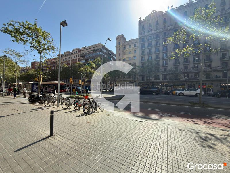 Foto a8014189-726c-4f25-a3da-88d540f7b661. Pis a Hostafrancs Barcelona