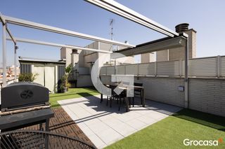 Piso  Cl frederic mompou. Ático en sant boi de llobregat