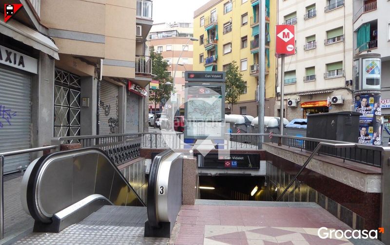 Foto 3576560d-7fd5-49c7-b5c7-efcbf6c674a6. Pis a Can Vidalet Esplugues de Llobregat