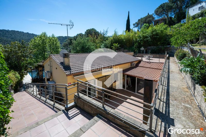 Foto c381c5e5-a436-4884-826c-2f4c48cc6238. Xalet amb calefacció aparcament piscina a Urbanitzacions Argentona