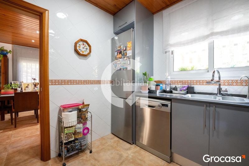 Foto c6f869c0-6e40-469e-9466-1c367255b2c8. Xalet amb calefacció aparcament piscina a Urbanitzacions Argentona