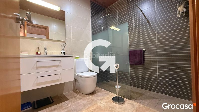 Foto e2f5b3bb-c34f-42e0-8971-b6bfafa516b6. Xalet amb calefacció aparcament piscina a Urbanitzacions Argentona