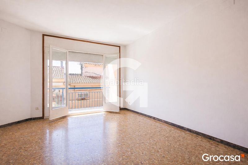 Foto 0a2f760e-9f0e-4e7d-ab59-6954f6b2210d. Pis a Els Molins - Pins Vens Sitges