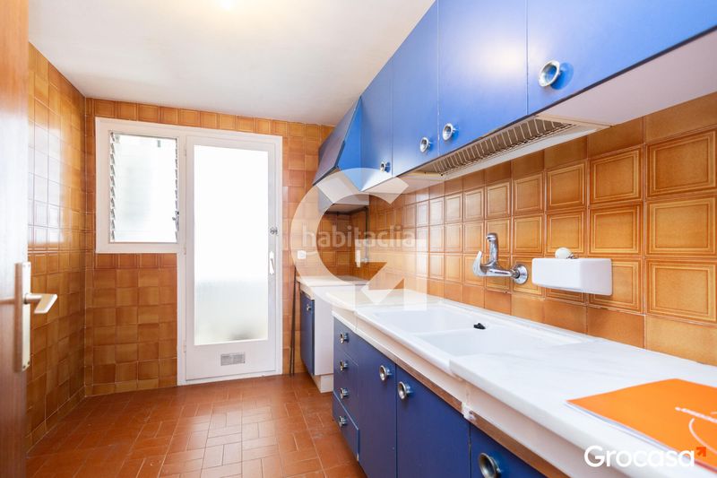 Foto 799cfbc2-bbb3-438e-9b32-3c00ea250c3e. Pis a Els Molins - Pins Vens Sitges