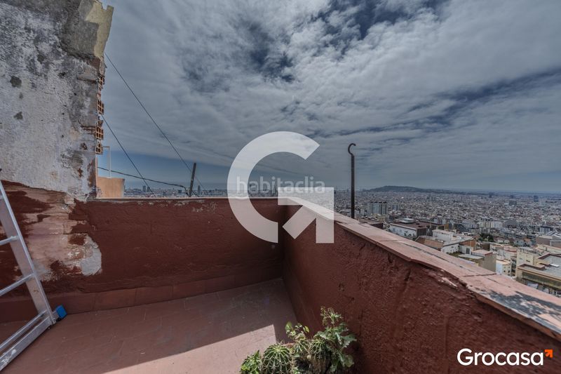 Foto 1e0a8441-2926-41b7-a00e-fc7e83156109. Casa a Carmel Barcelona