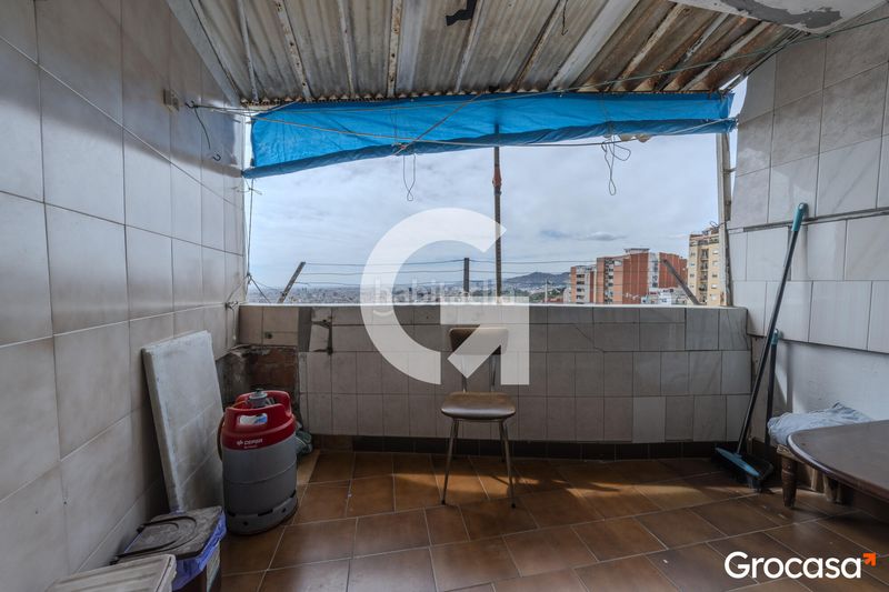 Foto a791033a-acc8-4931-9021-e3714a941c4c. Casa a Carmel Barcelona