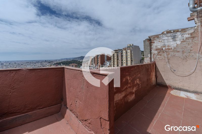 Foto fb5478b2-c50f-4c1e-8ef8-308be7bccf93. Casa a Carmel Barcelona