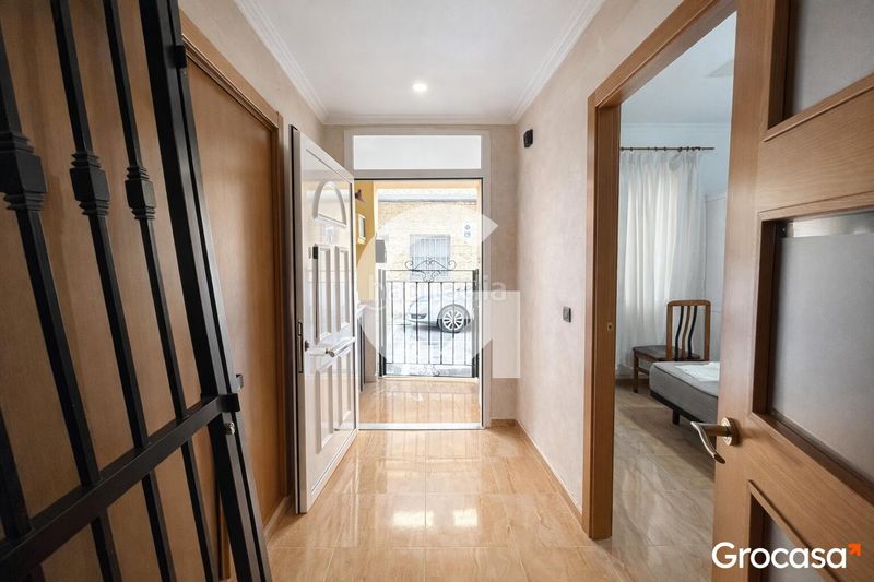 Foto 49a4e073-0937-4d0a-a2ac-773f42cac55c. Pis a Centro puerto Sagunt