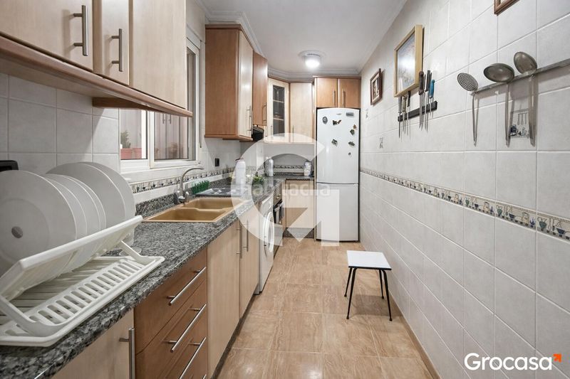 Foto 509557a8-16a2-4a20-a72e-627f2e126f33. Pis a Centro puerto Sagunt