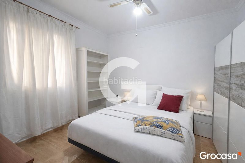 Foto 7e4fb7c7-4e1a-461b-a5e2-fdc12290b962. Pis a Centro puerto Sagunt