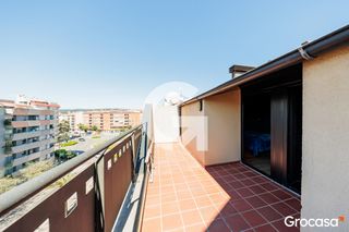 Dúplex  Av jaume i, de. Magnífico dúplex con terraza
