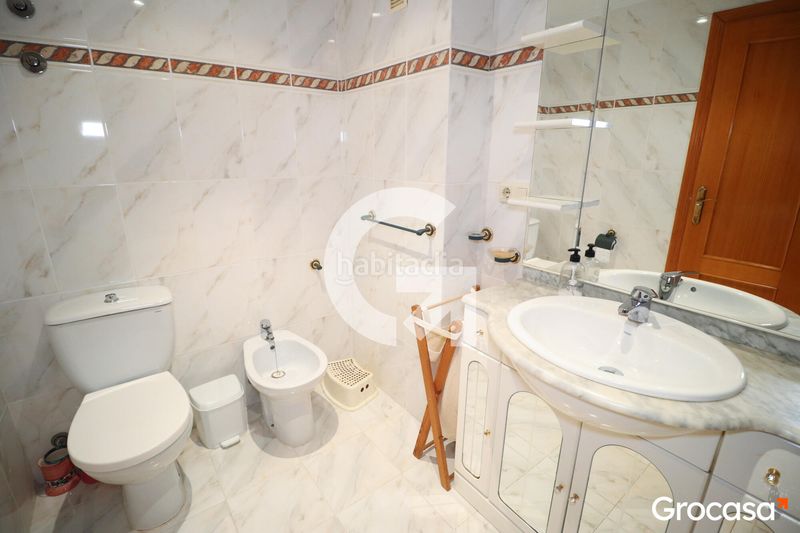 Foto 19f38986-aabd-4371-8de2-1b2c90eab26b. Pis amb aparcament a Las Islas Sagunt