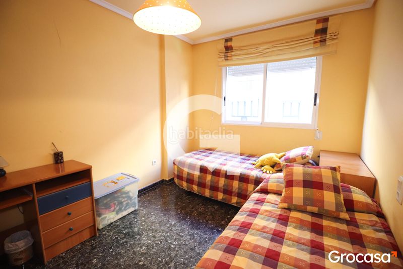 Foto 3e5af462-9de0-4379-b8e1-fe49d89d35d8. Pis amb aparcament a Las Islas Sagunt