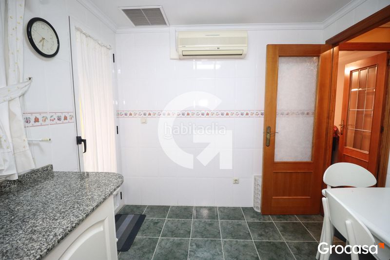 Foto 48335ae9-98ed-4f7d-b9c0-c18312158f0f. Pis amb aparcament a Las Islas Sagunt