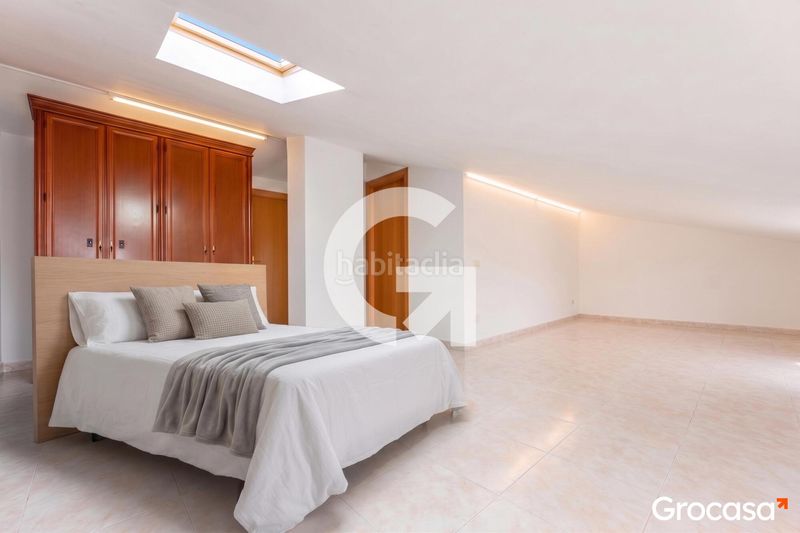 Foto 86100c2d-10c9-446d-951c-5657d062de59. Pis amb calefacció a El Pedró Cornellà de Llobregat