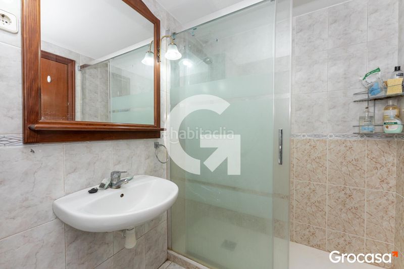 Foto 8bac3d50-c700-4679-9b9f-54c2b9520d2d. Pis amb calefacció a El Pedró Cornellà de Llobregat