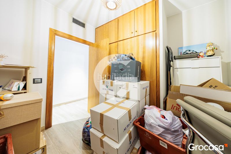 Foto 8cae9bab-7461-400c-aeec-12f515cbd835. Pis amb calefacció a Egara Terrassa