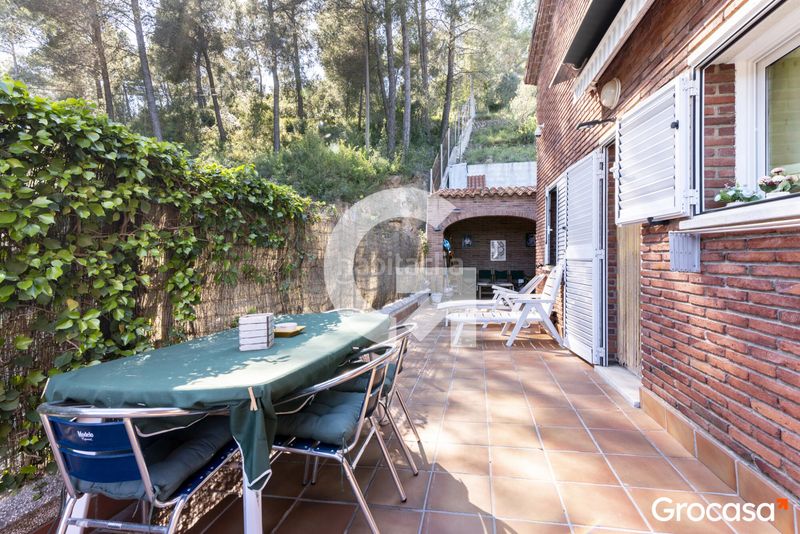 Foto fb308644-3065-45ae-9df7-f69e4b525b8a. Casa amb calefacció aparcament a Cervelló