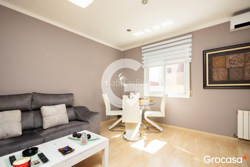 Foto 87357936-25ea-4208-bfb6-de66a5b2ae43. Pis amb calefacció a La Roureda Viladecans