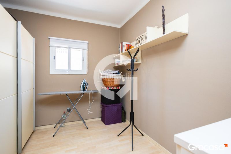 Foto 8d74bdfe-86a2-4262-9e9b-dddd129c9912. Pis amb calefacció a La Roureda Viladecans