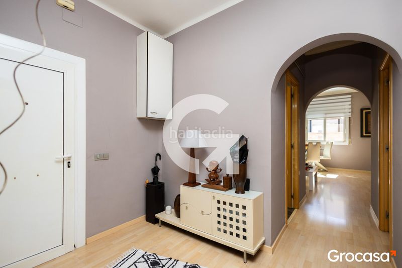 Foto b2ce2ac7-ed61-4e3b-b332-df103d694926. Pis amb calefacció a La Roureda Viladecans