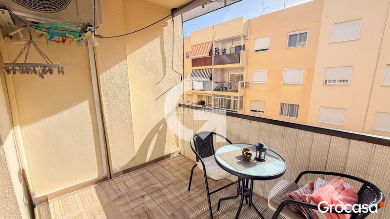 Foto b82d4321-5472-4913-9c2f-d1ae42116b75. Pis a Centro Torre del Mar