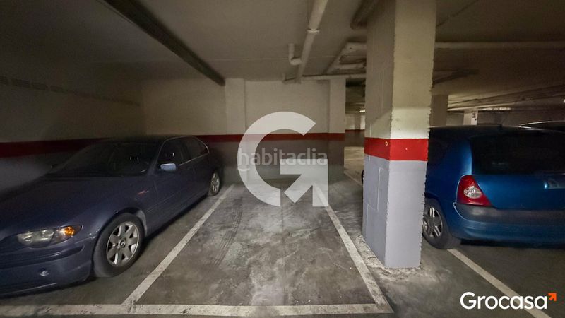 Foto c0e1cc79-e175-4cb3-bd27-bbab56d61980. Pis amb aparcament piscina a Viña Málaga Torre del Mar