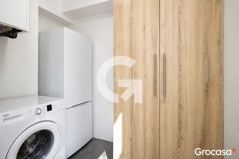 Foto 96a4719e-9789-4e91-b28e-8b3fd7c347b6. Pis amb calefacció a Sant Ildefons Cornellà de Llobregat