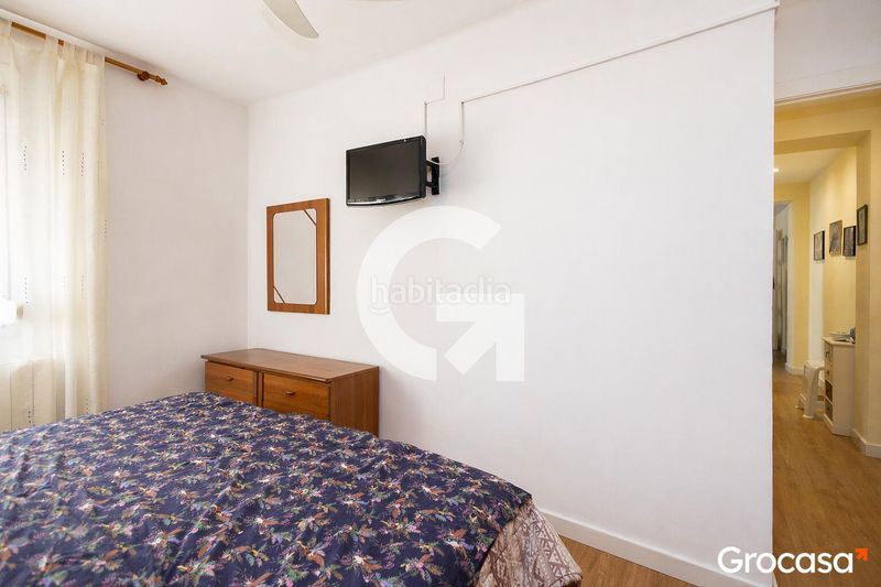 Foto 9860c8d9-d15f-4258-a8bd-7699b1986fed. Pis amb calefacció a Sant Ildefons Cornellà de Llobregat