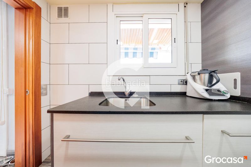 Foto 0333188d-4506-4aa5-9a53-d8b9731fd6c7. Pis amb calefacció a Can Boada Terrassa