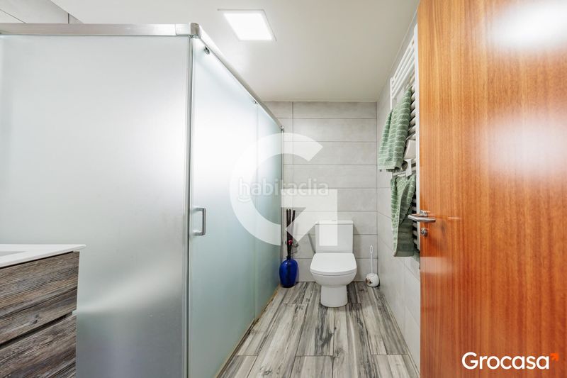 Foto 2f19b57f-9f6a-449b-b6be-0fcd68e6ddca. Pis amb calefacció a Can Boada Terrassa