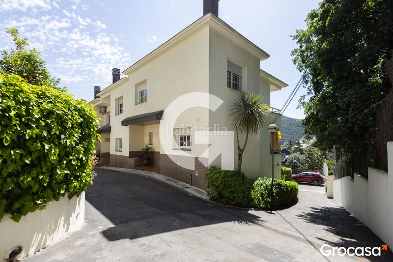 Foto 49f232c1-f032-430b-95af-2e0cd0885790. Casa amb calefacció aparcament piscina a Corbera de Llobregat