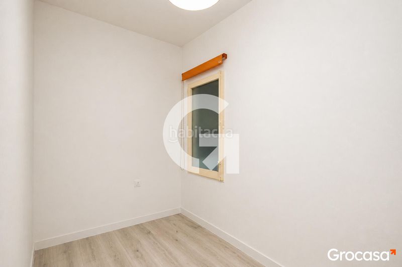 Foto bf55f846-f4e4-4e7e-beee-b3a80465d5ab. Pis a Castell-Poble Vell Castelldefels
