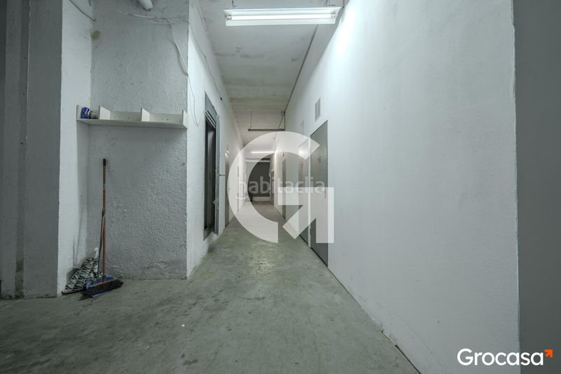 Foto 33e8bb0e-8b7b-4545-9f33-35e358335171. Local comercial a Carmel Barcelona
