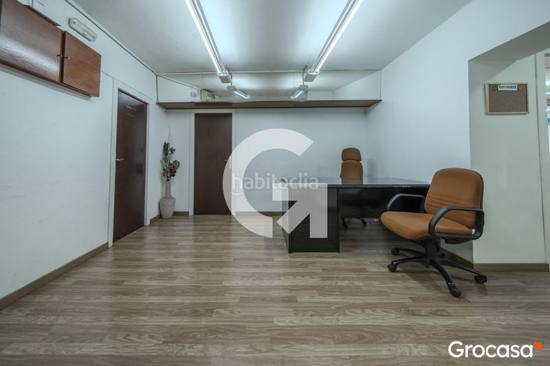 Foto c929fcbf-c2de-447e-8937-e0657b26473d. Local comercial a Carmel Barcelona