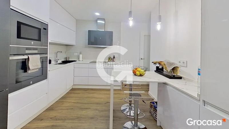 Foto 309ce187-ff3e-4748-92b3-3fdcd9c7894b. Pis amb calefacció aparcament piscina a L´Estany Calafell