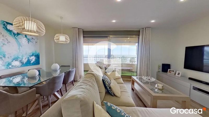 Foto 8cf1aa10-c96f-4128-82aa-271cd8321b5f. Pis amb calefacció aparcament piscina a L´Estany Calafell