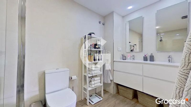 Foto a0b55d61-f824-4a9a-b969-b55228b26627. Pis amb calefacció aparcament piscina a L´Estany Calafell