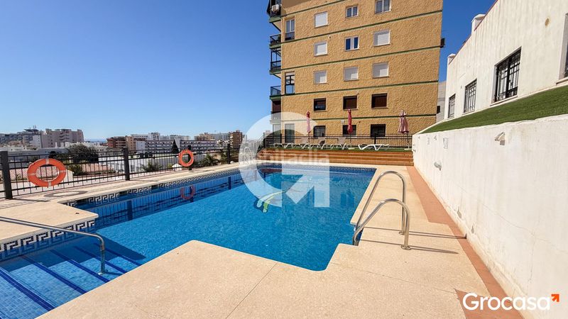Foto 8289023c-4ee7-4964-8ae2-f72a5bd00b63. Pis amb calefacció aparcament piscina a Montemar Torremolinos