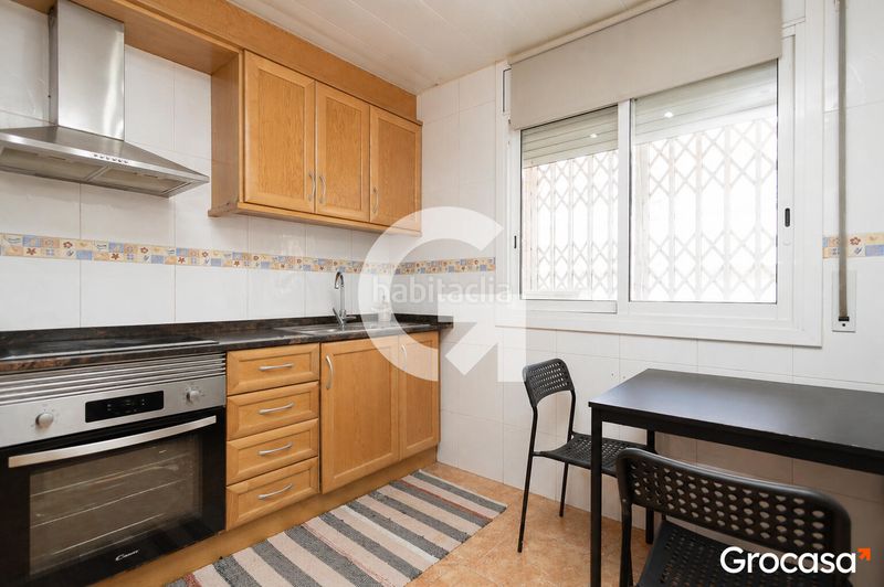 Foto 757db105-e730-47b8-aaca-e54378c4e5de. Dúplex amb calefacció a Sant Vicenç dels Horts