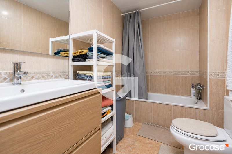 Foto 86977940-ef03-4fe4-bef0-b3d5b160cdc2. Dúplex amb calefacció a Sant Vicenç dels Horts