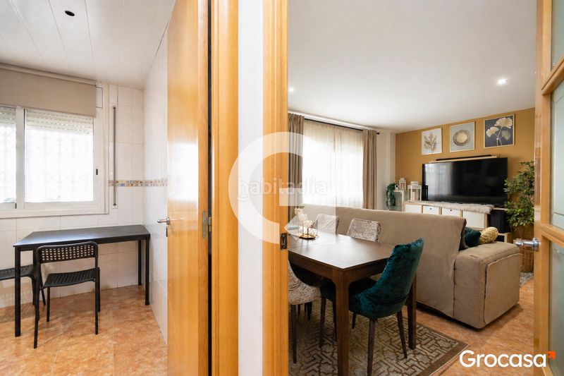 Foto 92983e29-bb1e-4434-be10-764e773b4680. Dúplex amb calefacció a Sant Vicenç dels Horts