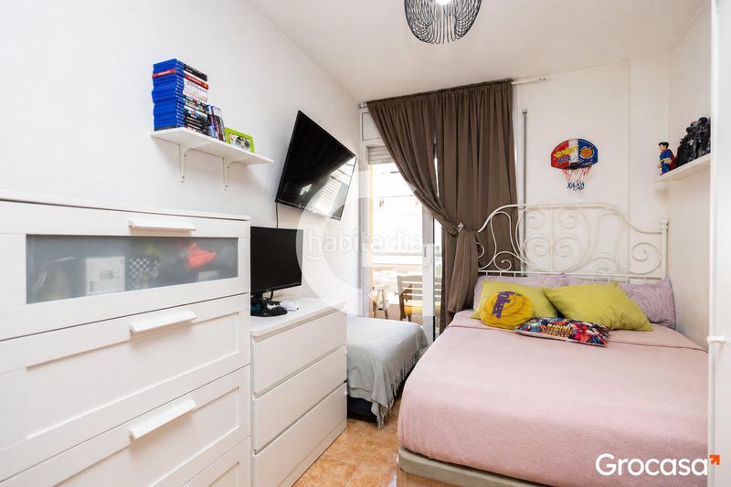 Foto bd42efcb-e147-4b82-9a01-d95bd5282221. Dúplex amb calefacció a Sant Vicenç dels Horts